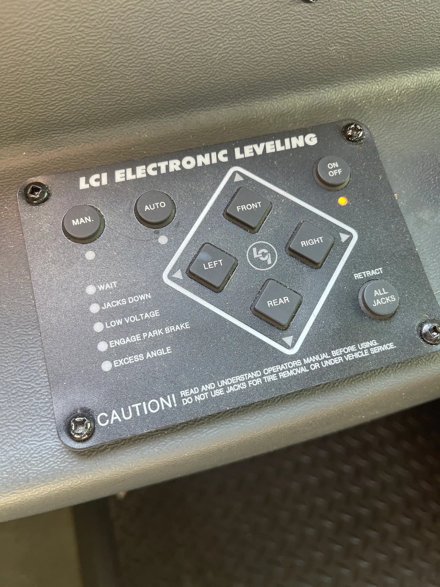 LCI electronic leveling control panel with manual, auto and retract controls