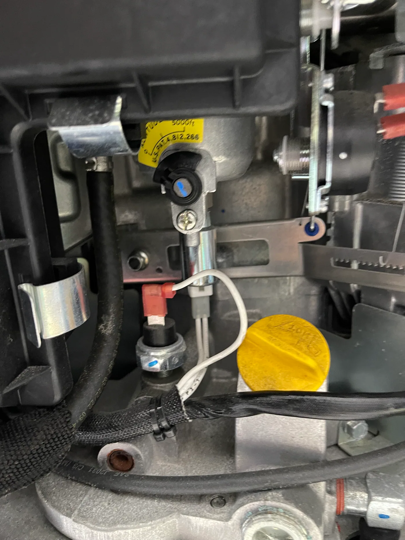 Onan RV generator carburetor linkage and fuel shutoff solenoid